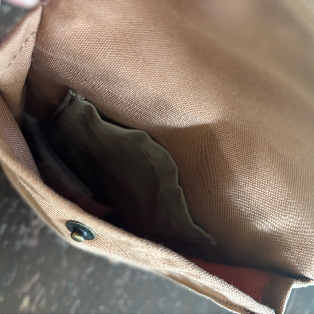 Fjallraven Pocket Bag - Brown / Tan / Khaki Dust - Picture 3 of 6